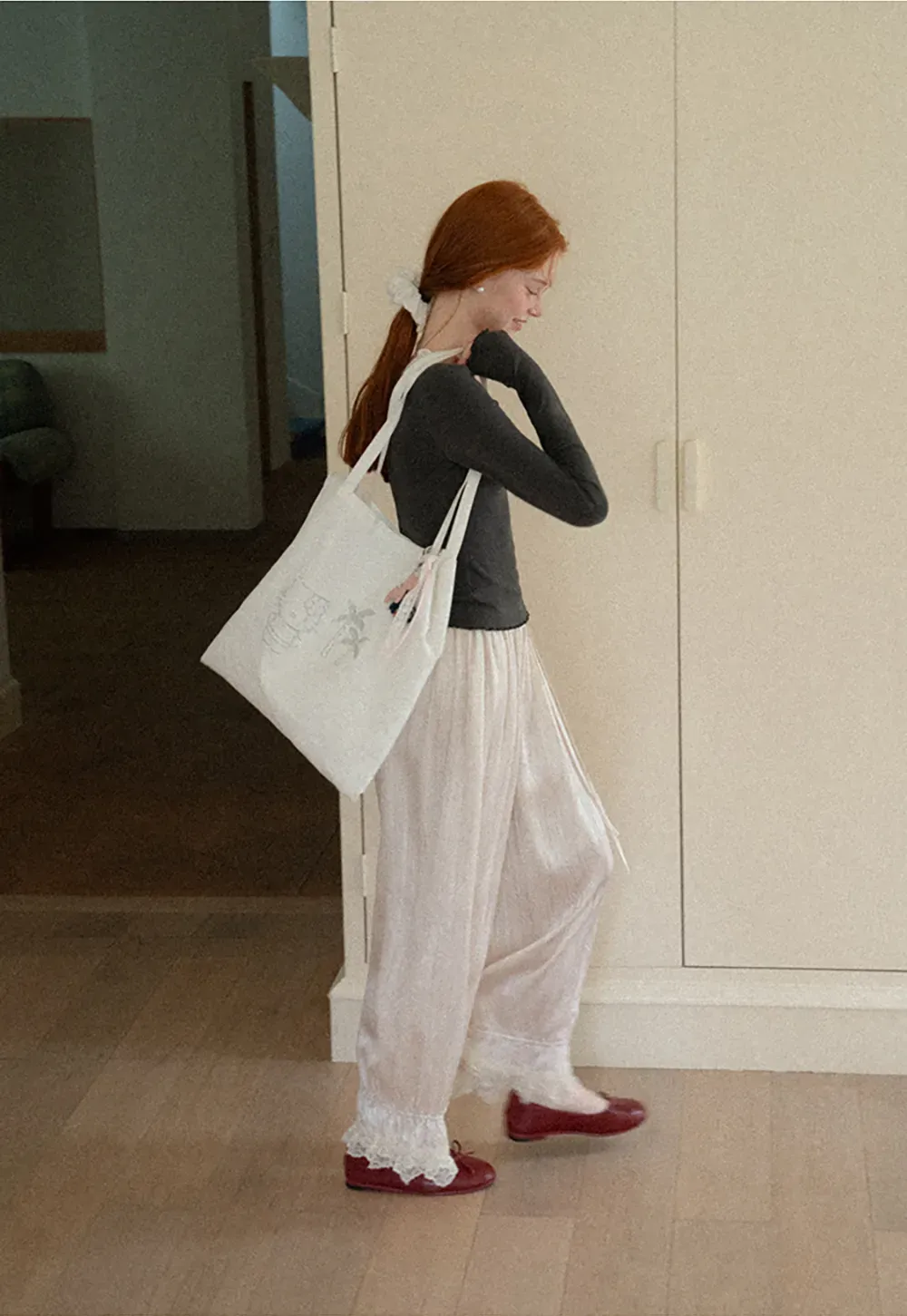 Lace Trim Elastic Cuff Wide Leg Casual Pants