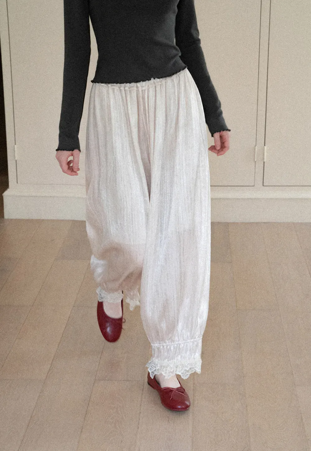 Lace Trim Elastic Cuff Wide Leg Casual Pants