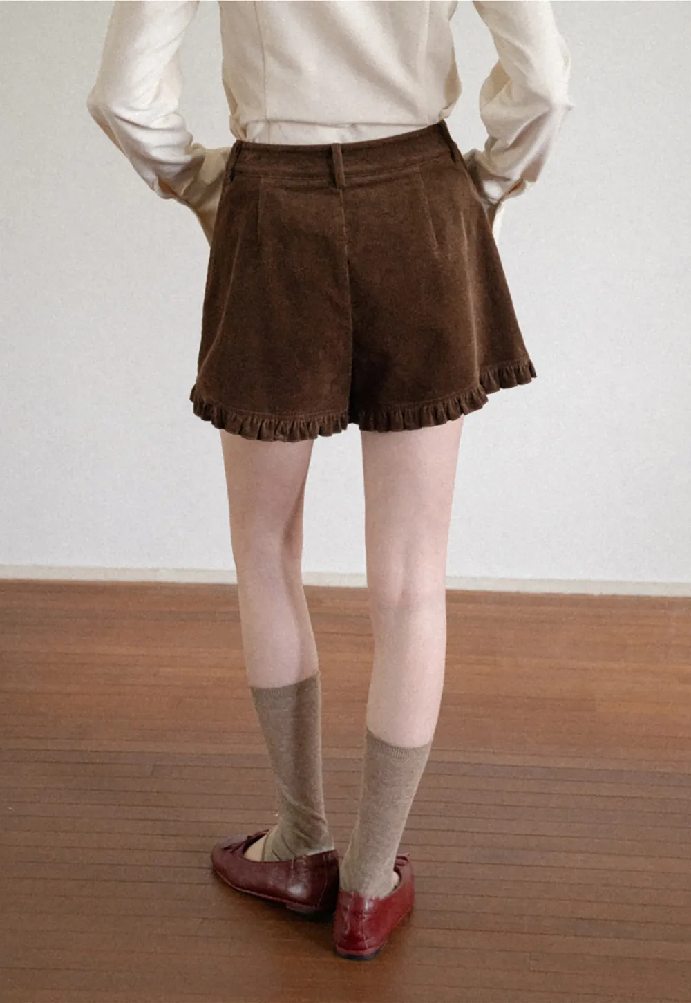 Ruffled Hem Corduroy Shorts