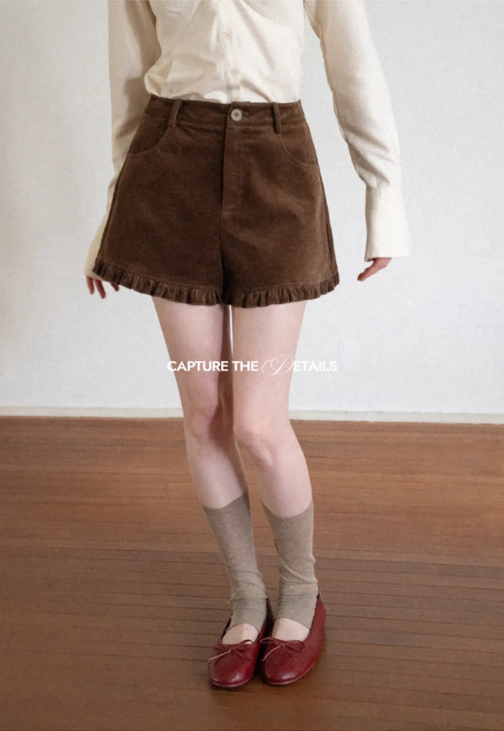 Ruffled Hem Corduroy Shorts