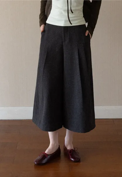 Pleated Wide Leg Cropped Casual Pants