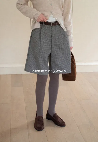Pleated Houndstooth Patterned Casual Pants