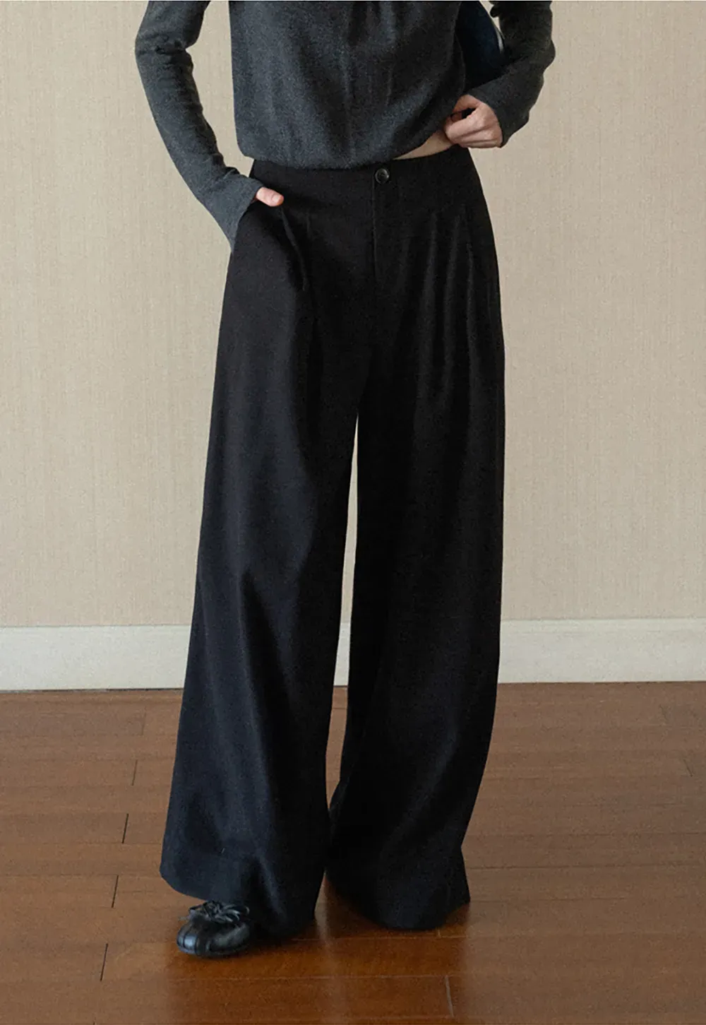 Pleated Wide Leg Casual Pants