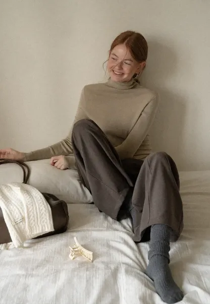 High Waist Wide Leg Pleated Casual Pants