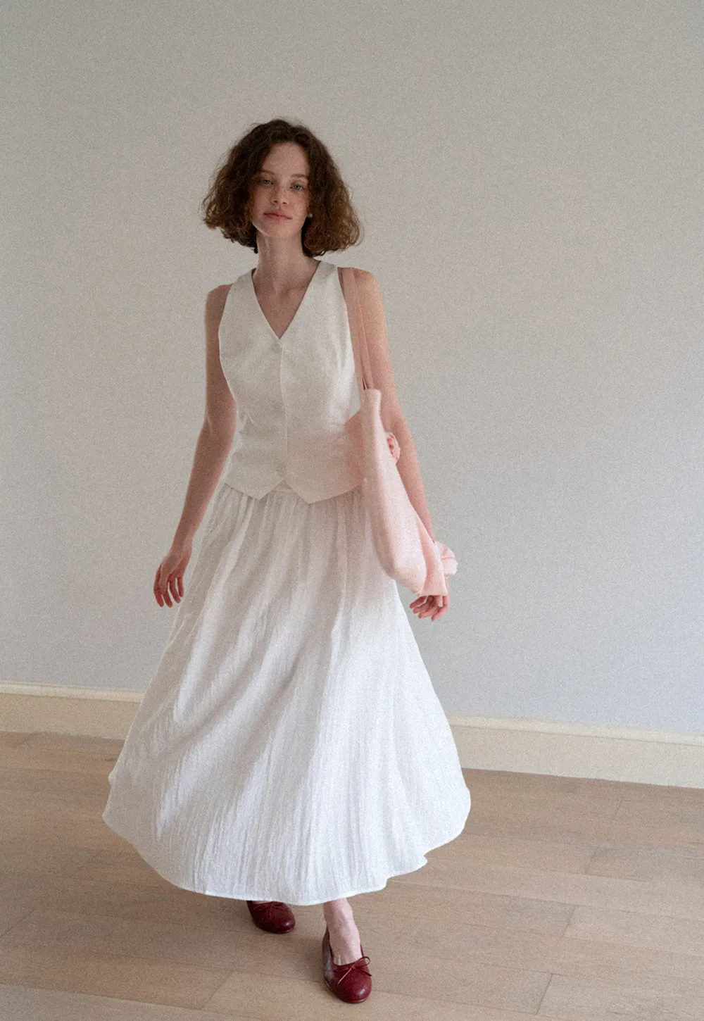 V Neck Sleeveless Tailored Vest A Line Pleated Skirt