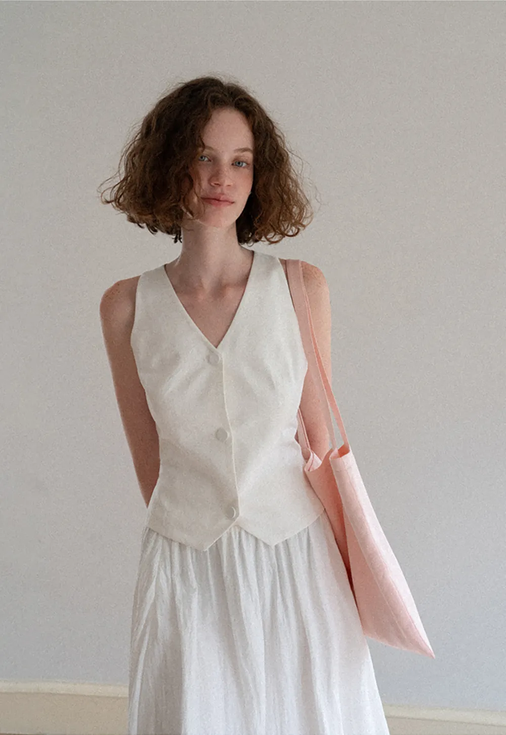 V Neck Sleeveless Tailored Vest A Line Pleated Skirt