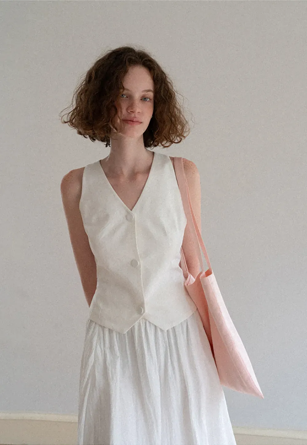 V Neck Sleeveless Tailored Vest A Line Pleated Skirt