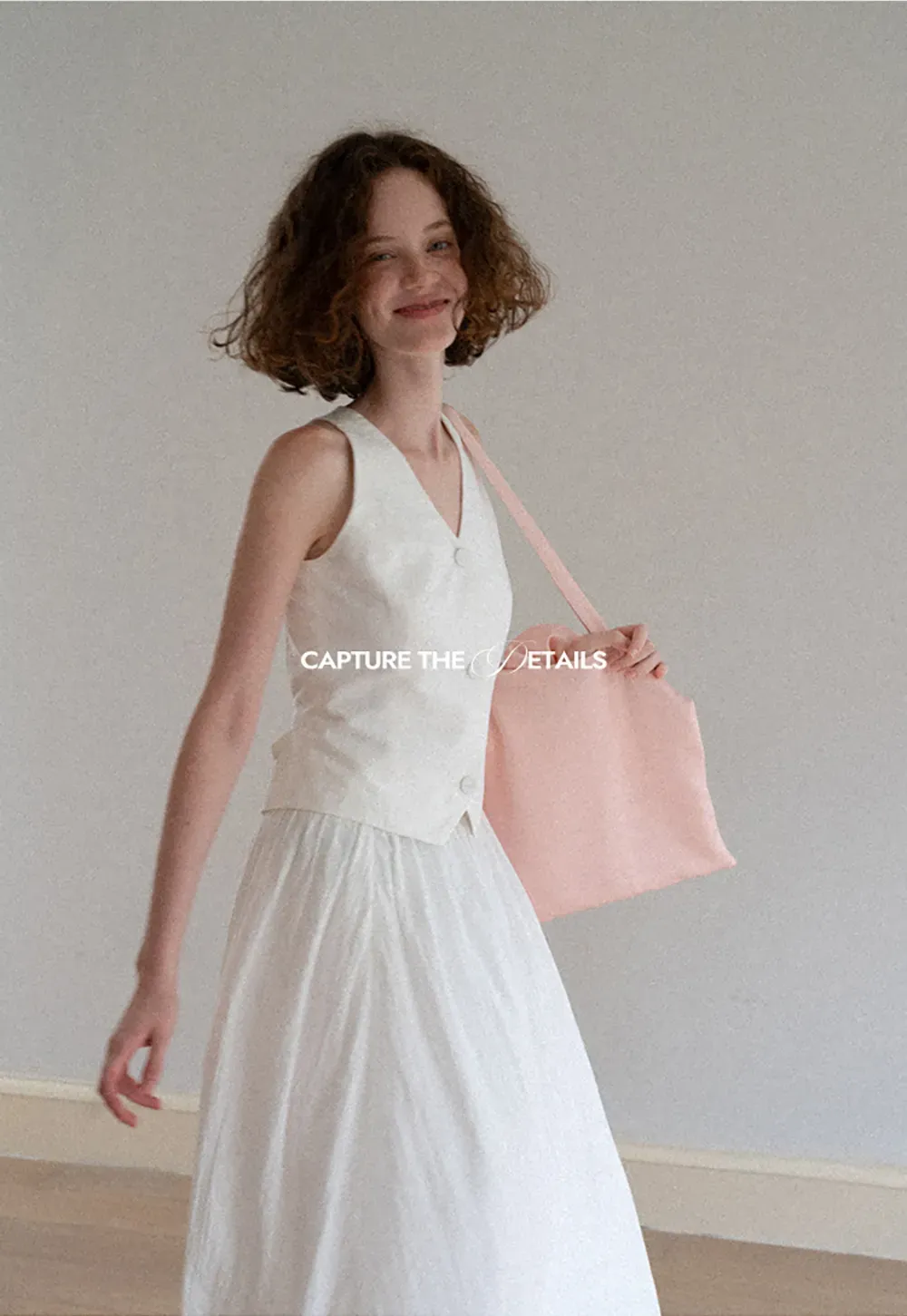 V Neck Sleeveless Tailored Vest A Line Pleated Skirt