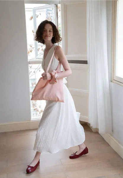 V Neck Sleeveless Tailored Vest A Line Pleated Skirt