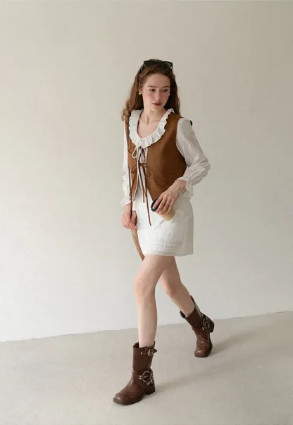Ruffled Collar Lace Trim Vest