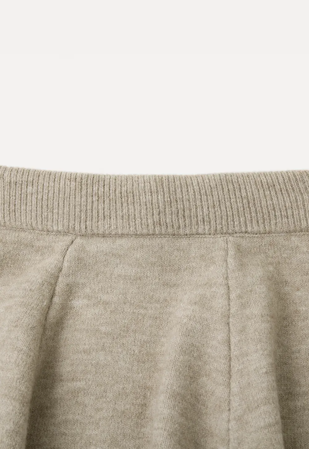 V Neck Ribbed Knit Vest and Flared Skirt Set