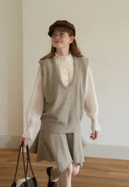 V Neck Ribbed Knit Vest and Flared Skirt Set