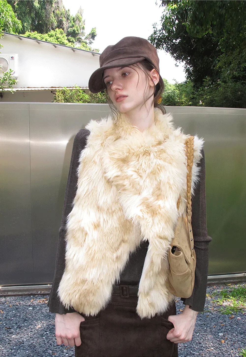 Faux Fur Trimmed Sleeveless Vest