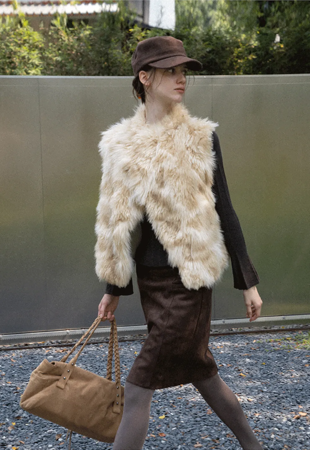 Faux Fur Trimmed Sleeveless Vest