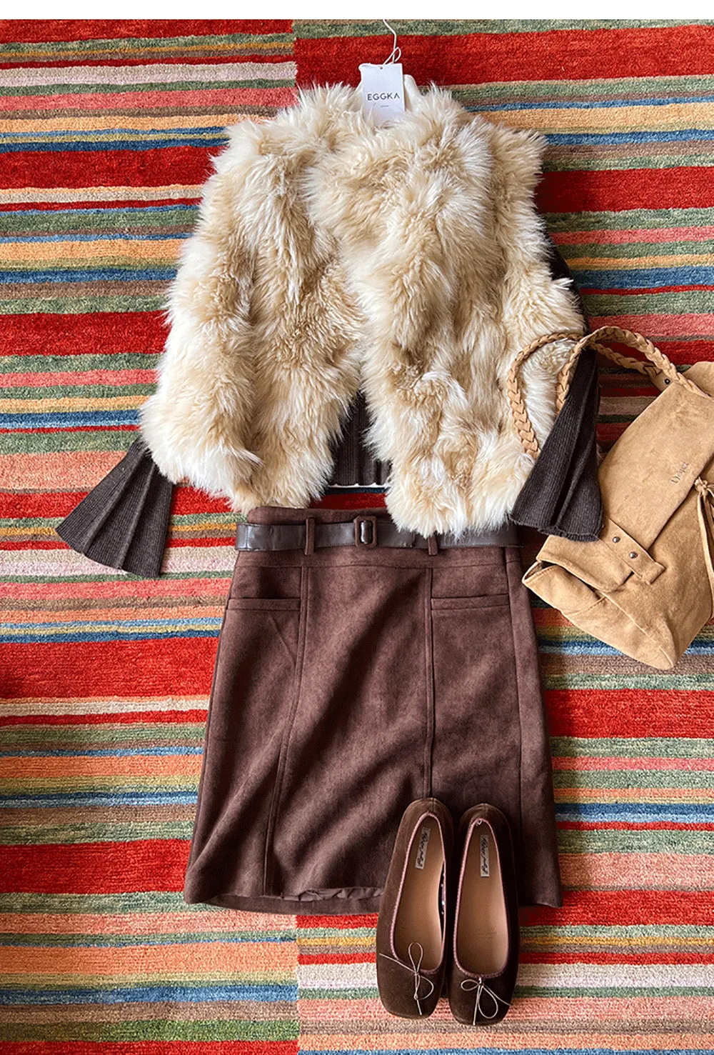 Faux Fur Trimmed Sleeveless Vest