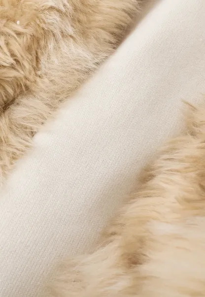 Faux Fur Trimmed Sleeveless Vest