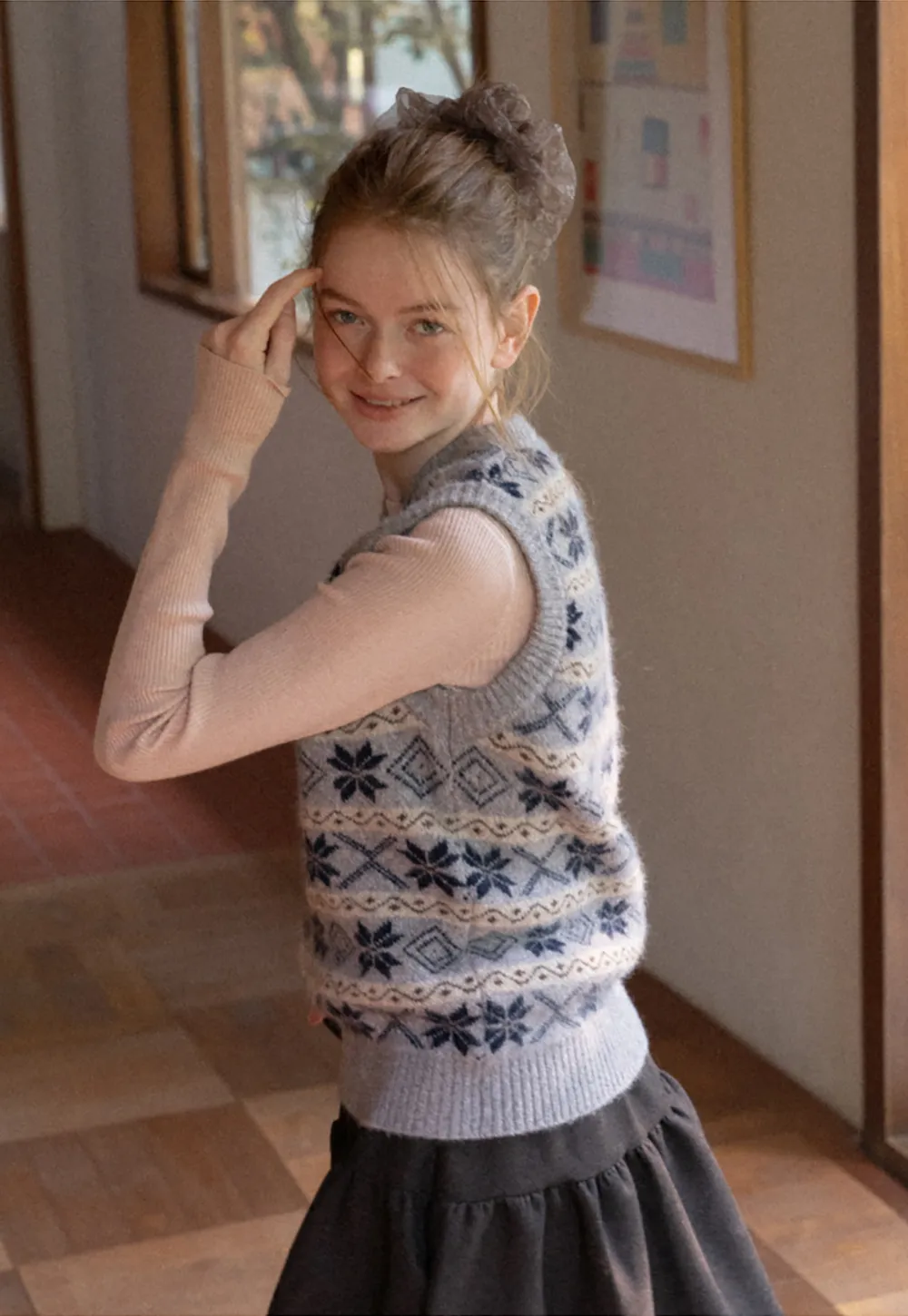 Fair Isle Patterned V Neck Knit Vest