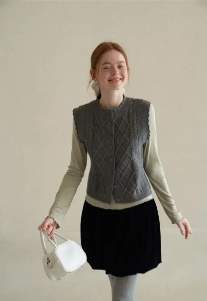 Cable Knit Vest with Pleated Collar