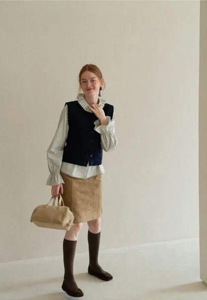 Cable Knit Vest with Pleated Collar