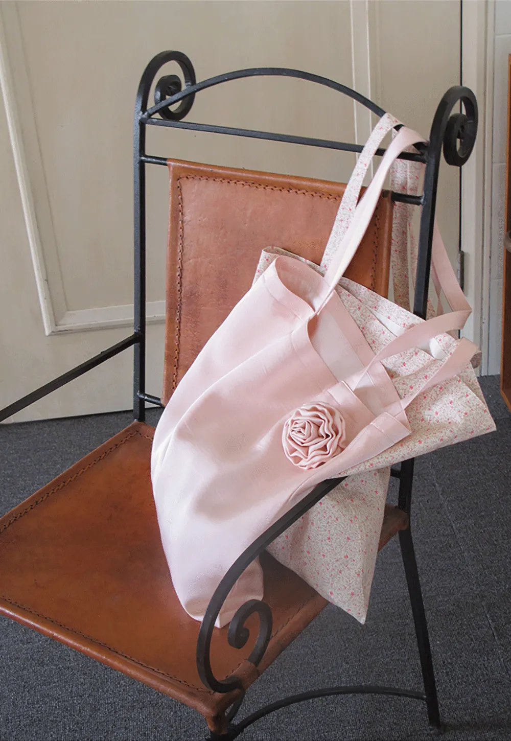 Smooth Textured Canvas Tote Bag