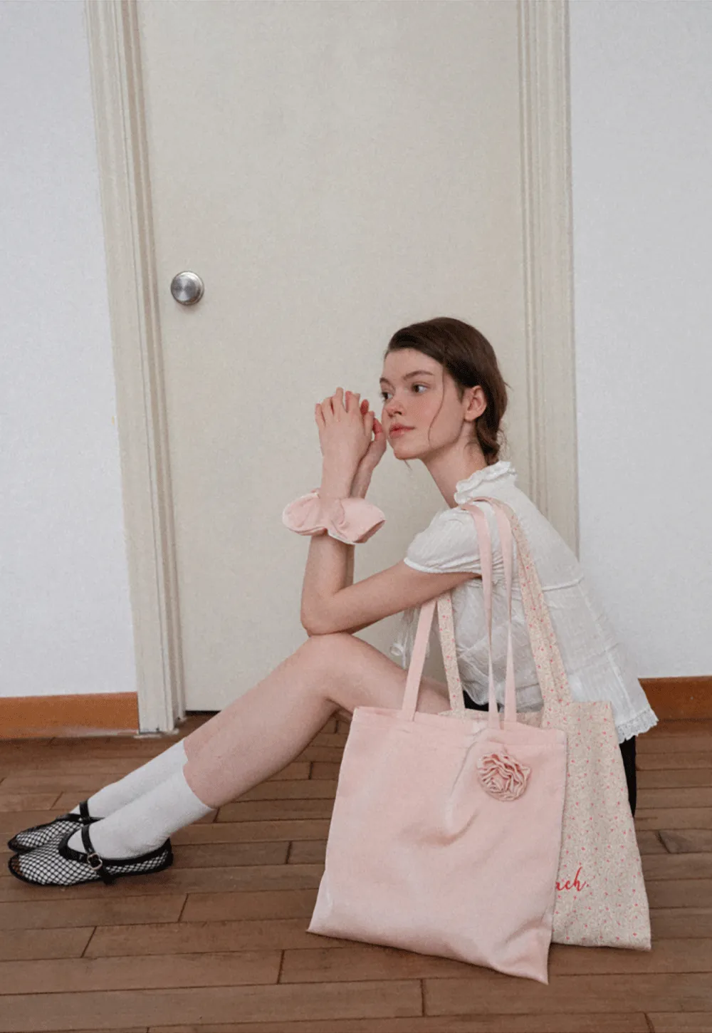 Smooth Textured Canvas Tote Bag