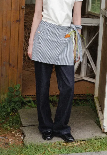 Striped Waist Apron with Front Pockets and Tie Closure