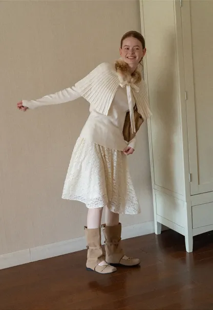 Fur Trimmed Pleated Knit Shawl