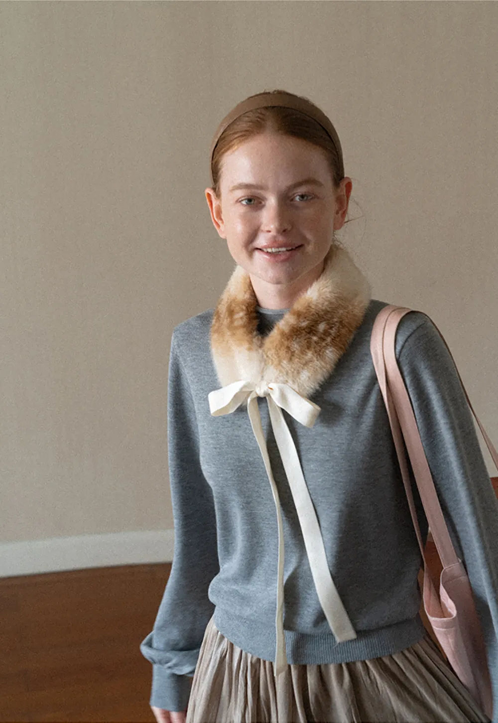 Fur Trimmed Pleated Knit Shawl