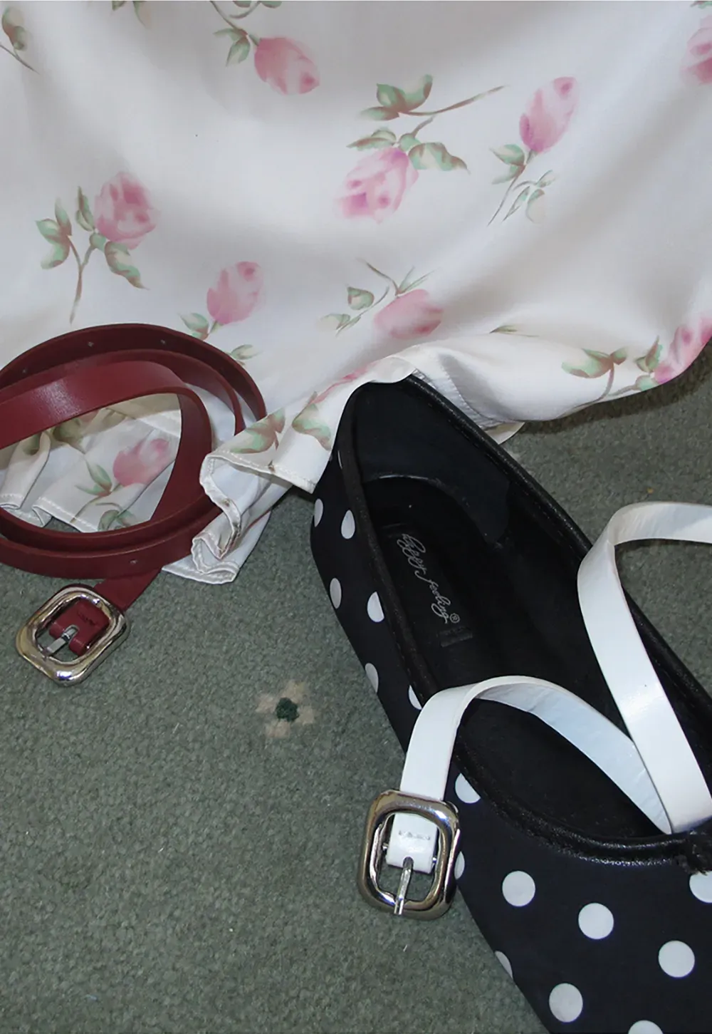 Dual Tone Leather Belt with Silver Buckle Design