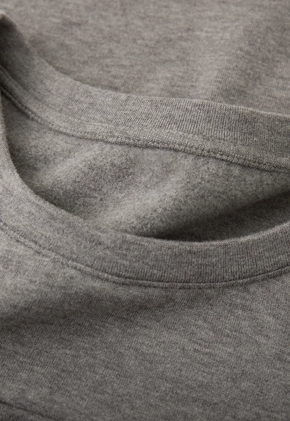 Long sleeve round neck layered t shirt design top