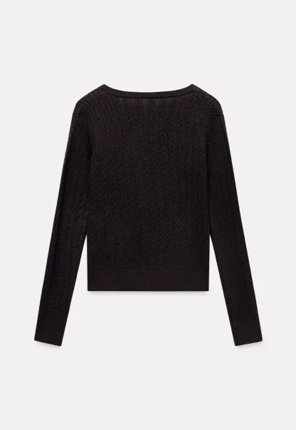 Womens V-Neck Cable Knit Sweater