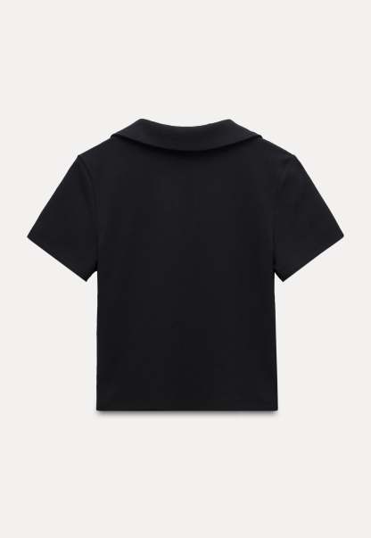 Collared V-Neck Tee