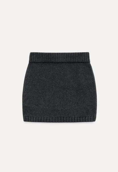 Ribbed Knit Mini Skirt