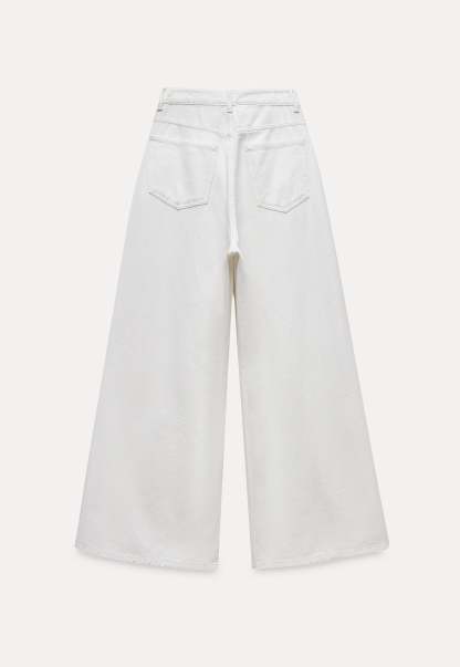 Classic High-Waist Wide-Leg Jeans