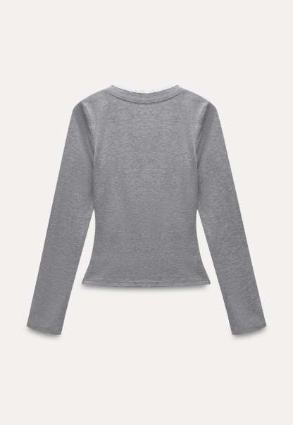 Women's Ruffled V-Neck Long Sleeve T-Shirt