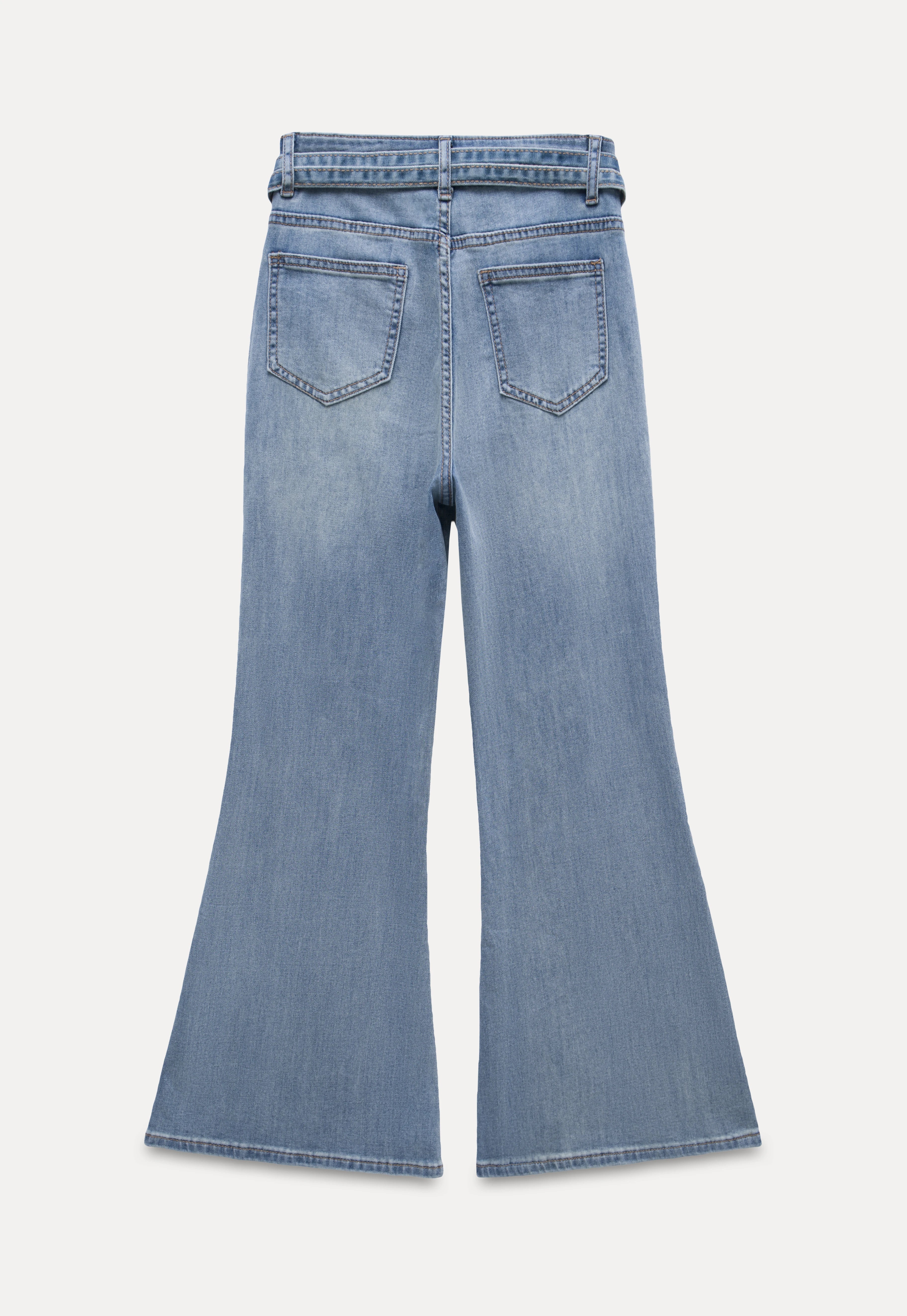 Women’s Flared Jeans with Belt