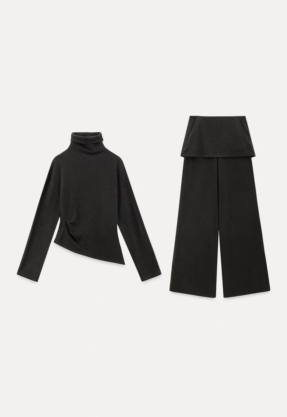 Elegant Two-Piece Turtleneck and Pants Set
