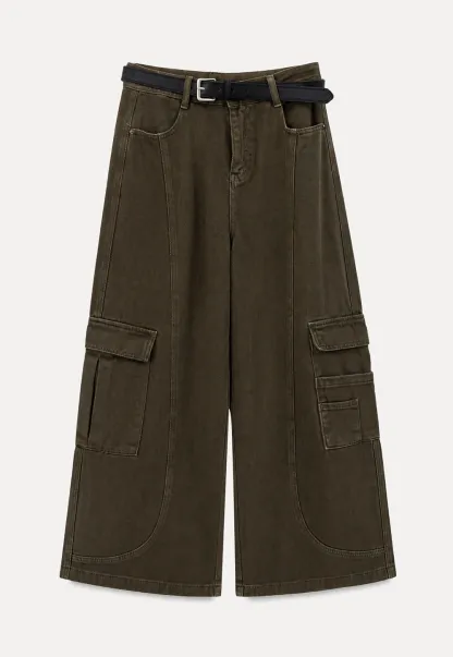 Cargo Pocket Wide Leg Denim Pant