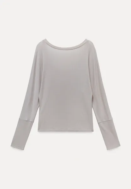 Casual Long Sleeve Top with Flowy Maxi Skirt