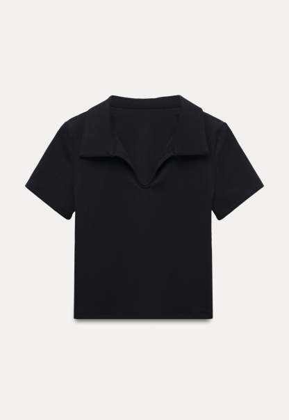 Collared V-Neck Tee