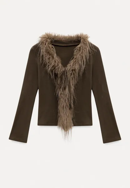 Women Faux Fur Collar Long Sleeve Knit Top