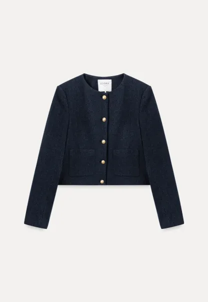 Elegant Jacket with Button and Pocket Detail