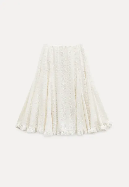 Elegant White A-Line Lace Skirt