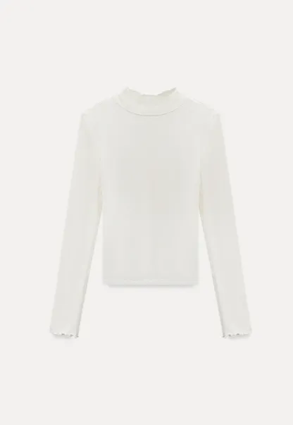 Women’s White Long Sleeve Turtleneck Top