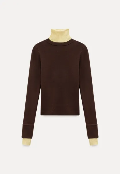 Casual Brown Turtleneck Sweater with Yellow Cuffs