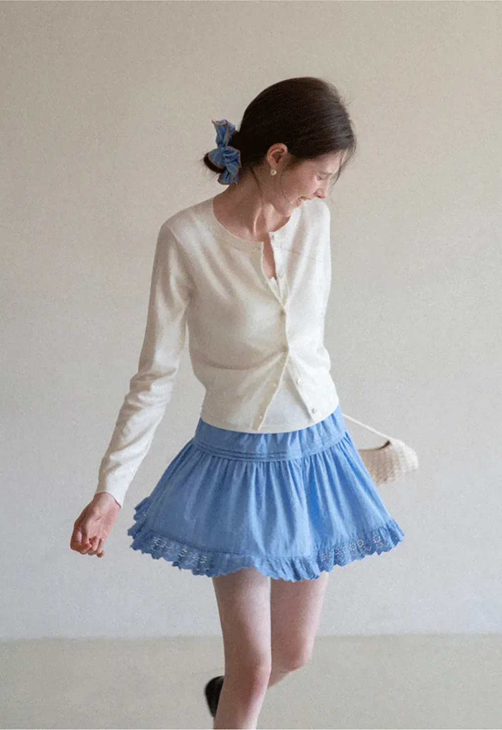 Lightweight Knit Cardigan with Button Front