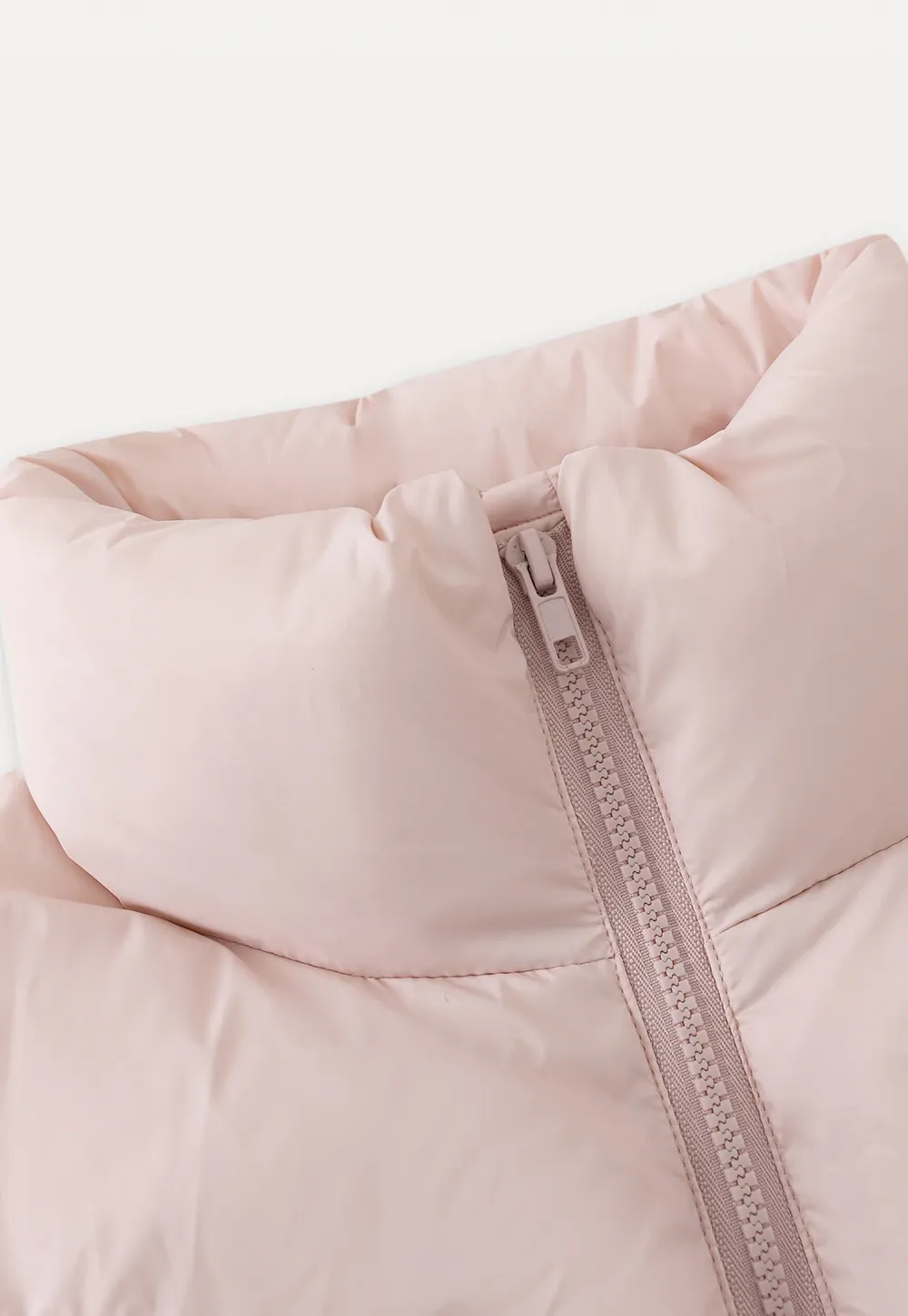 2-Way Short Puffer Jacket with Heart Pockets