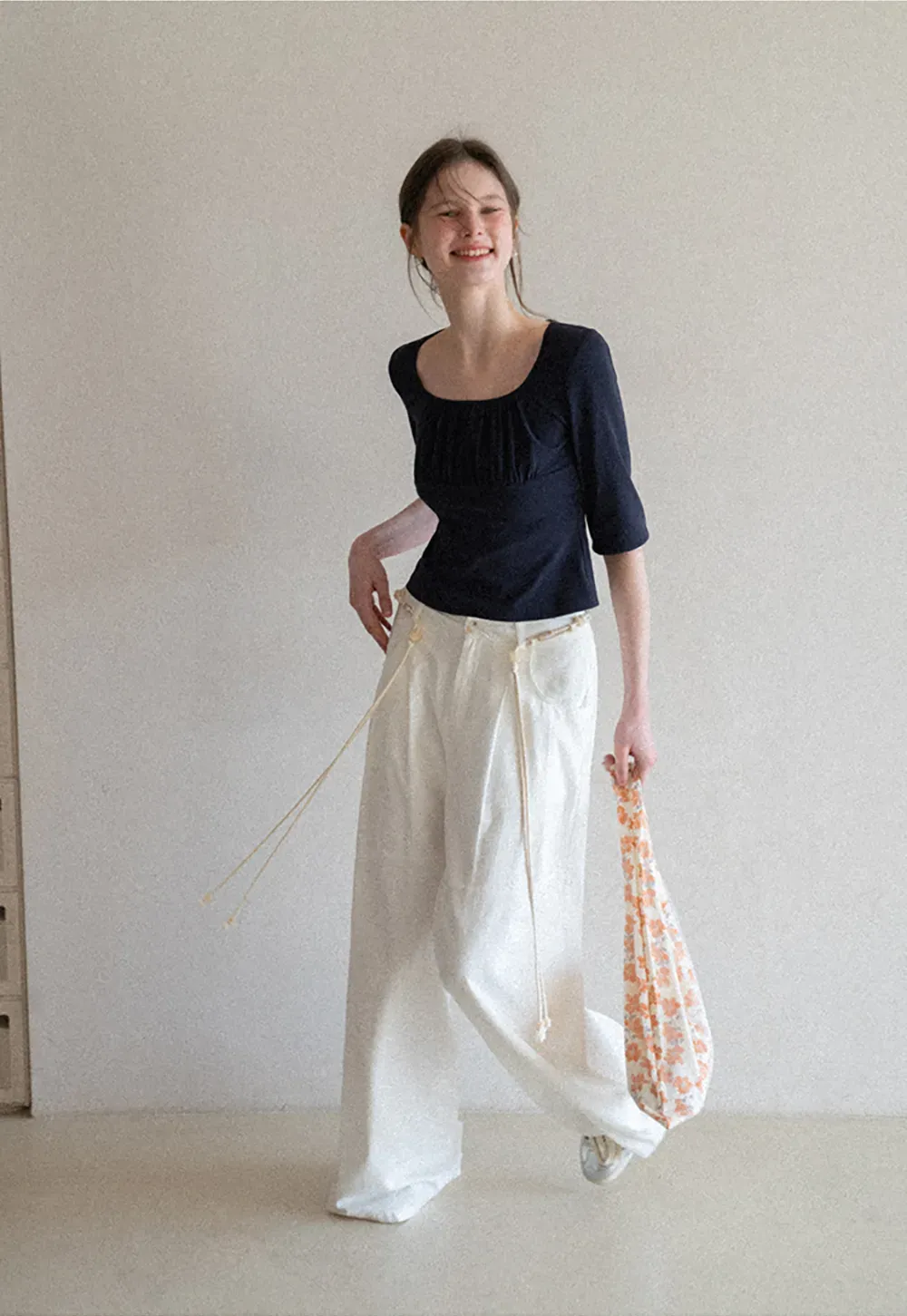 Casual Pants with Wide Legs and Pleats