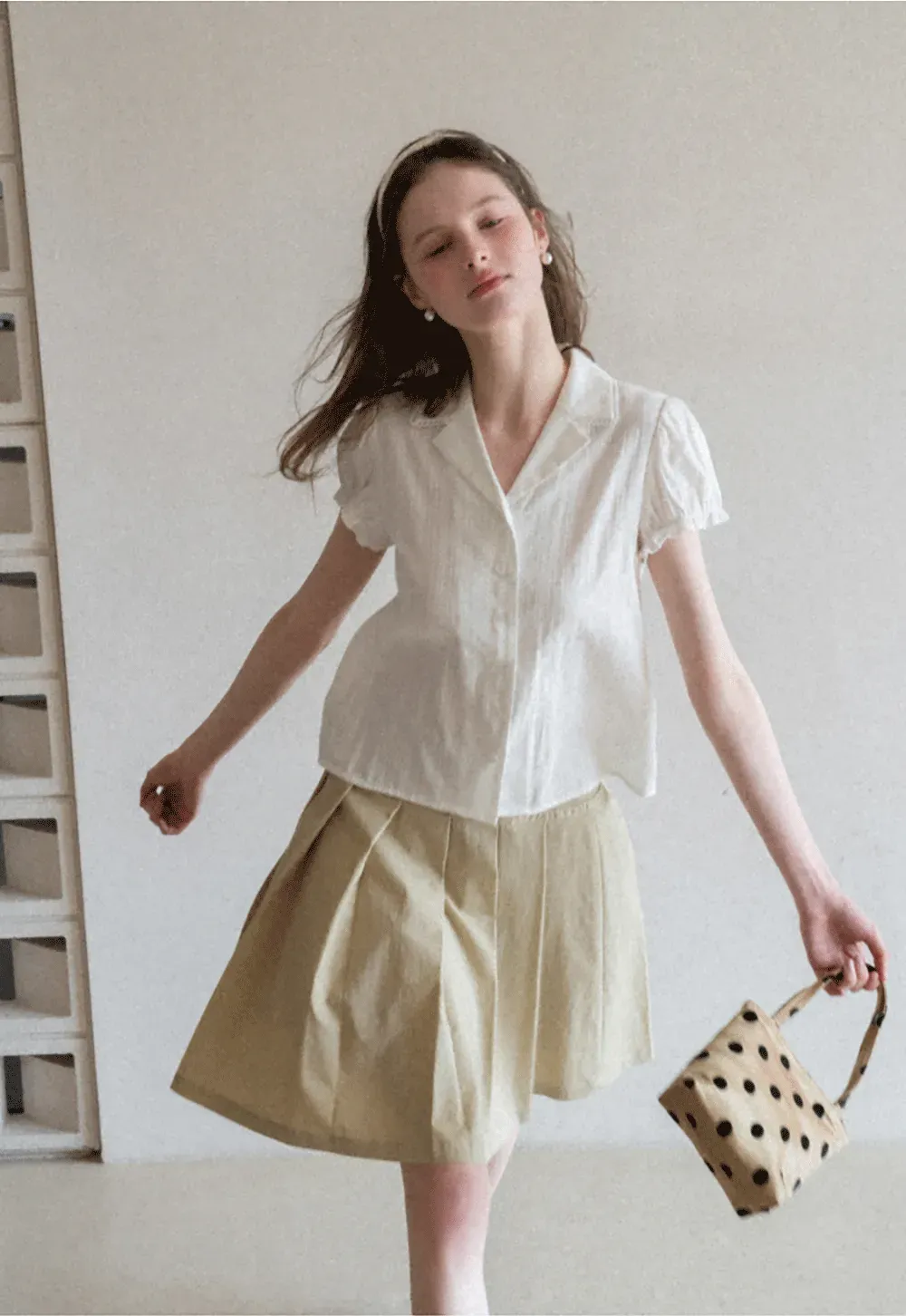 Short Sleeve Shirt with Collar and Button Front