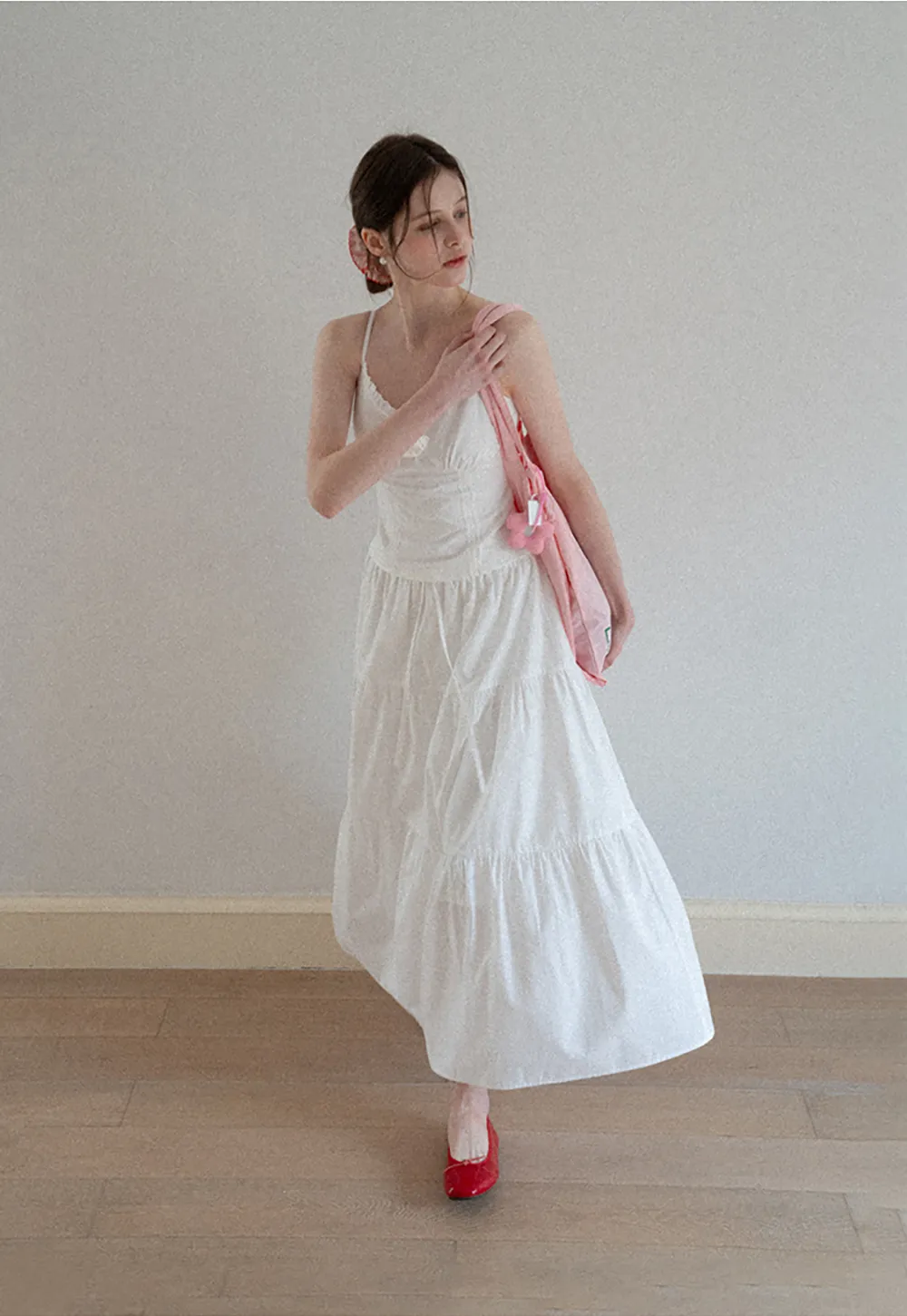 V neck sleeveless dress with floral embellishment